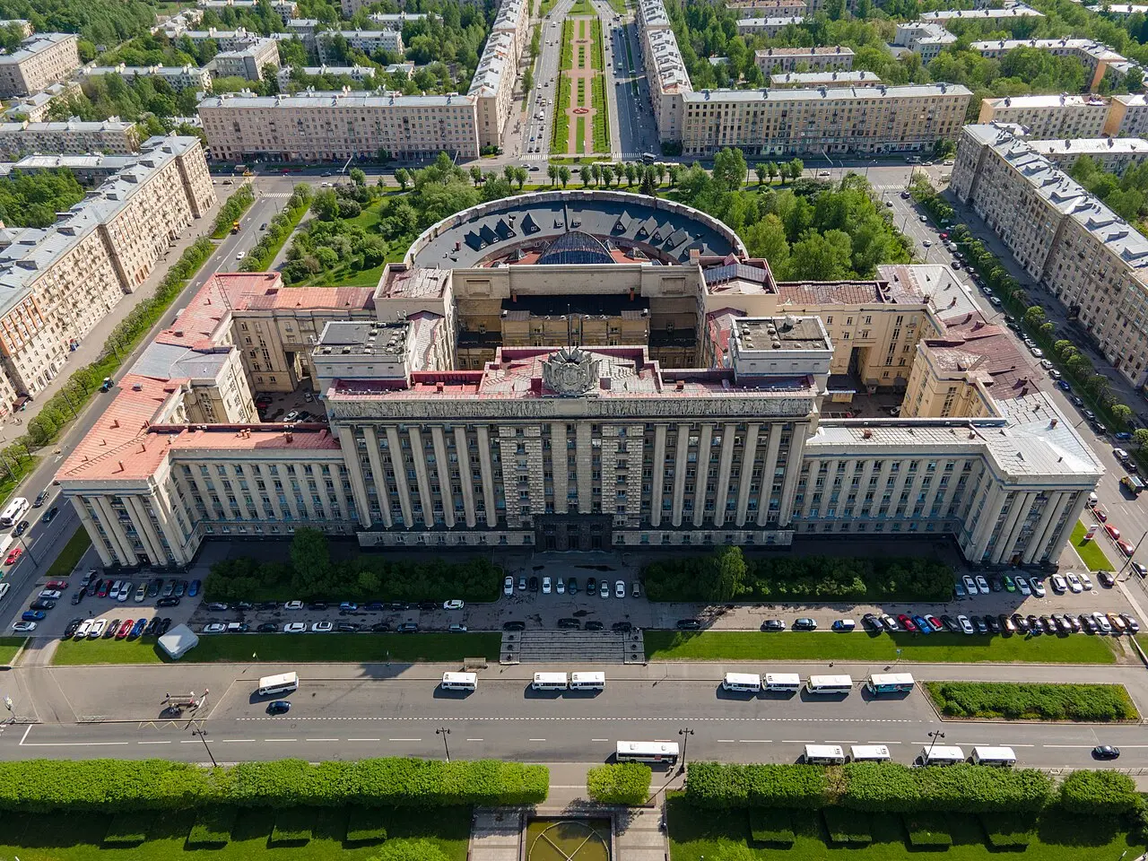 Московский район СПб: гид по району — парки, транспорт, новостройки 2026